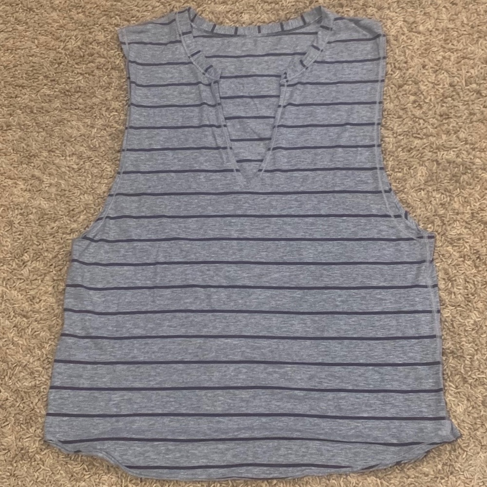 Lululemon muscle tank. Excellent condition Size 8
